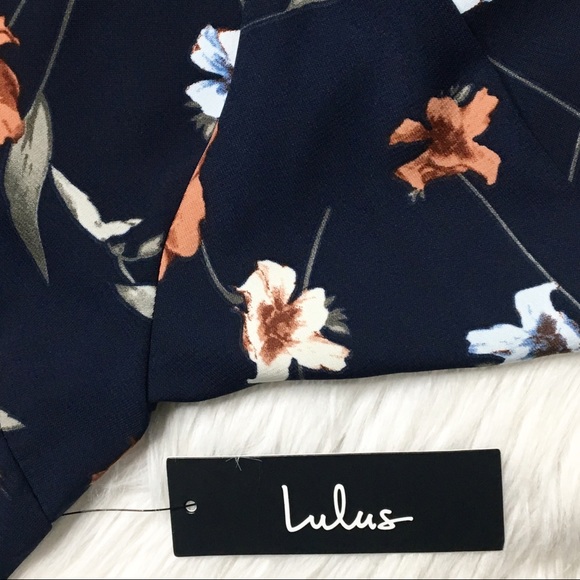 Lulu’s Early Bloomer Navy Floral Print Shift Dress - Picture 4 of 5
